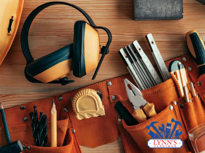 Lynn's Handyman Logo