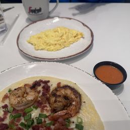 Extra side of scrambled eggs Extra side of scrambled eggs