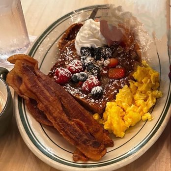 Whistle Britches - Chicken Shop Near Me - Southlake, Texas Whistle Britches - Chicken Shop Near Me - Southlake, Texas