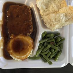 Mr G's - 2025 lunch special meatloaf