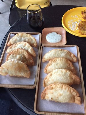 Latinx Street Food by GARZÓN by null