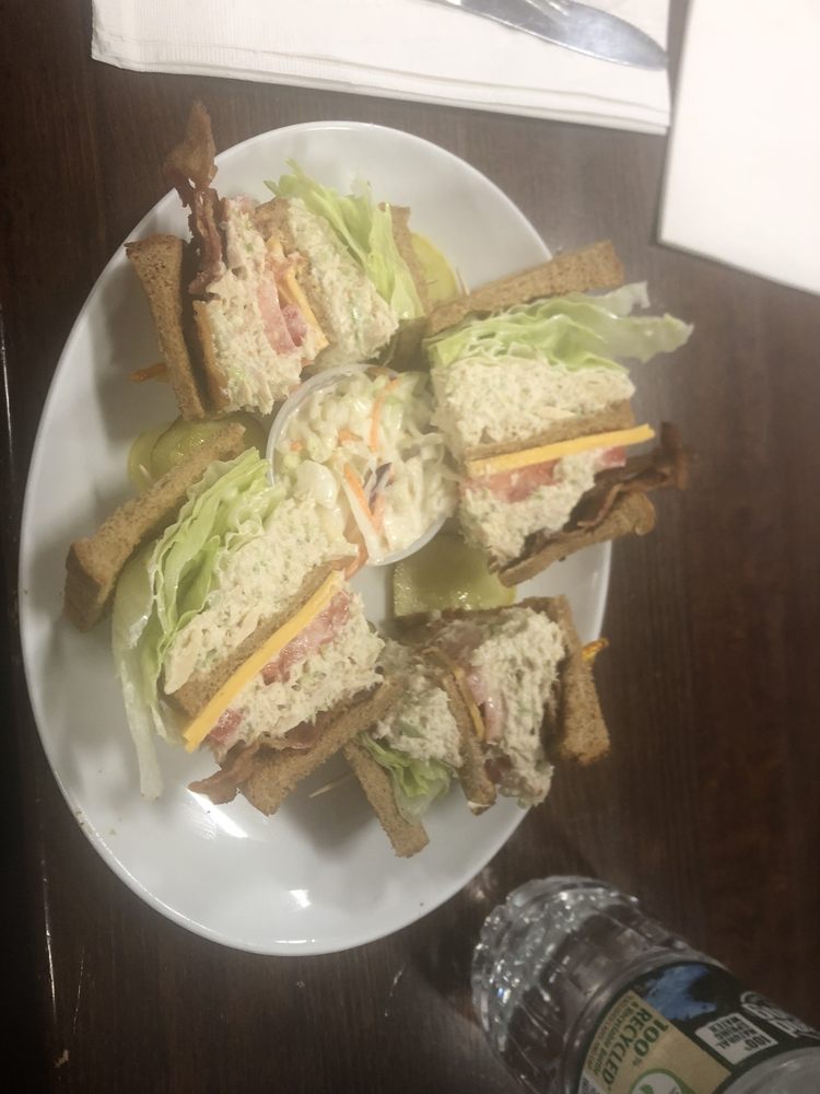 CONNIE’S RESTAURANT 52 Photos & 112 Reviews 63 Main St, Farmingdale