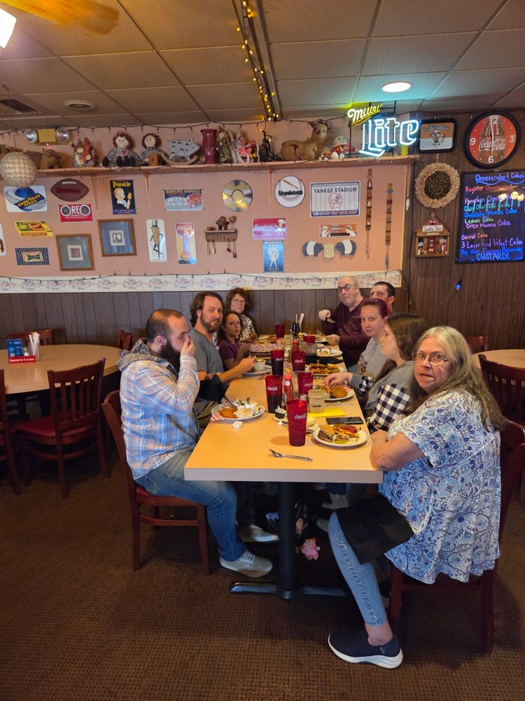 Viking Steaks & Seafood Logo