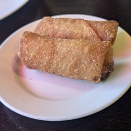 Shrimp Egg Roll (2) 虾春卷