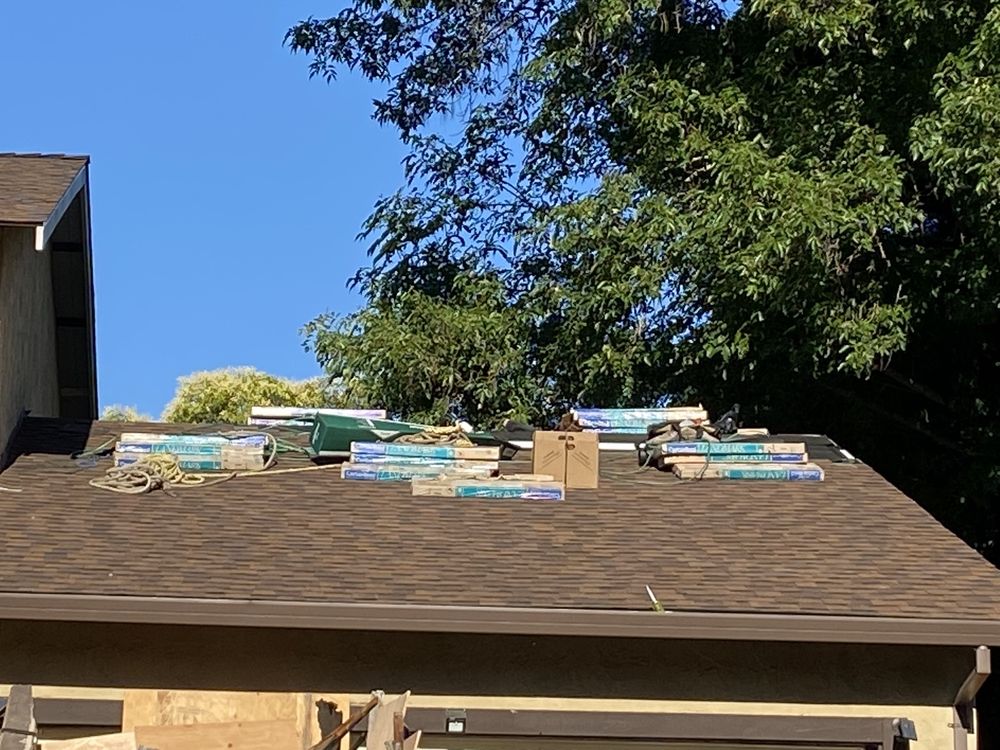 Slide of Stubbs Roofing