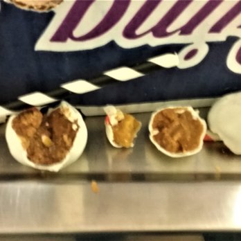 The Sweet Life - Arrived 3 hours late, not individually wrapped as requested, and a majority were broken and cracked! UNACCEPTABLE! - Desserts Near Me The Sweet Life - Arrived 3 hours late, not individually wrapped as requested, and a majority were broken and cracked! UNACCEPTABLE! - Desserts Near Me