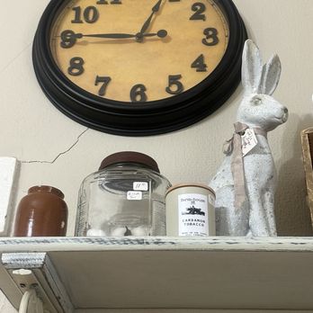 Fredericksburg Pie Company - Shelf - Bakeries Near Me - Fredericksburg, Texas