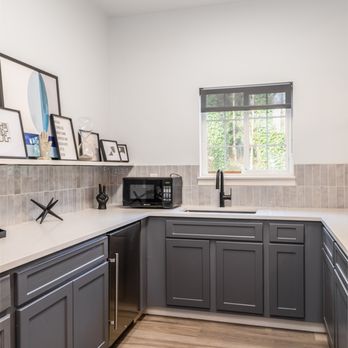 Woodbrook Apartments - Apartments Near Me - Everett, Washington