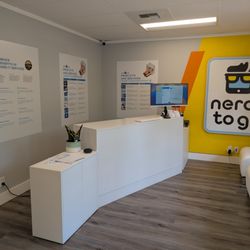 NerdsToGo - Bellevue - Customer check-in area!