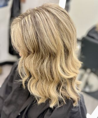 Studio B by Lindy Brooks Barnes