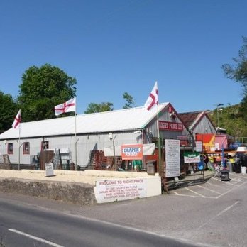 Right Price D I Y - Hardware Stores Near Me - Shepton Mallet, SOM