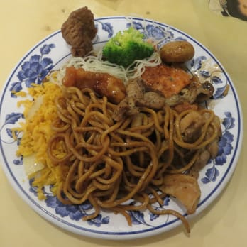 Golden China Buffet - Lunch plate 2 - Chinese Near Me - Radcliff, Kentucky