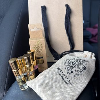 Bella Luna Luxury - Perfume, car diffuser, oil roll on - Candle Stores Near Me - Belle Chasse, Louisiana Bella Luna Luxury - Perfume, car diffuser, oil roll on - Candle Stores Near Me - Belle Chasse, Louisiana