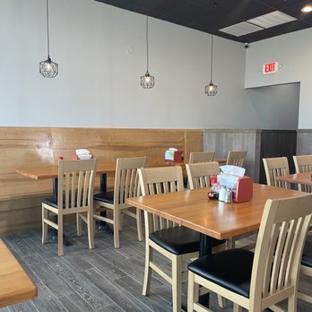 Japan House - Pic of the seating areas and seating in the restaurant. - Japanese Near Me - Goodlettsville, Tennessee Japan House - Pic of the seating areas and seating in the restaurant. - Japanese Near Me - Goodlettsville, Tennessee