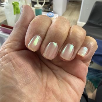Kahala Nail & Lash - Nail Salons Near Me - Honolulu, Hawaii