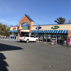 Royal Farms 93