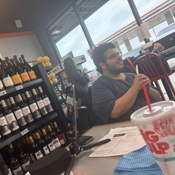 7 Eleven - Gas Stations Near Me - Irving, Texas