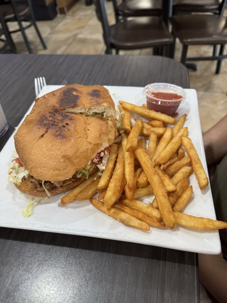 Fronteras Mexican Restaurant — Mexican restaurant in Lenexa