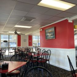 Sea Star Diner - Plenty of room for you!