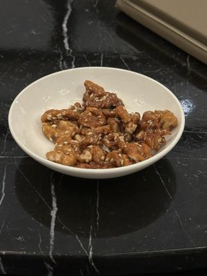 Li Yen 麗苑 by null