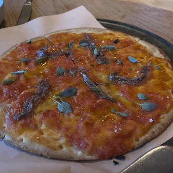 Inness - Pizza marinara on a cauliflower crust - Resorts Near Me - Accord, New York