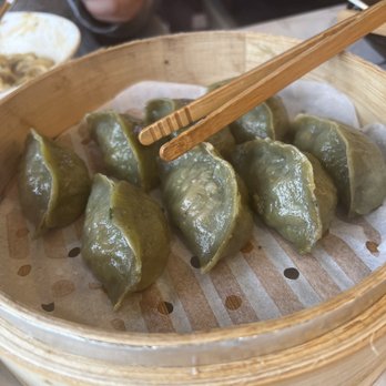 Supreme Dumplings - Steamed Vegetable Dumplings (8) - Shanghainese Near Me - Bellevue, Washington Supreme Dumplings - Steamed Vegetable Dumplings (8) - Shanghainese Near Me - Bellevue, Washington