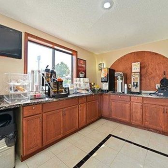 Econo Lodge - Hotels Near Me - Somerset, Pennsylvania