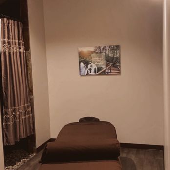 Spavia Day Spa - LBX - Massage room "harmony" - Skin Care Near Me - Long Beach, California Spavia Day Spa - LBX - Massage room "harmony" - Skin Care Near Me - Long Beach, California