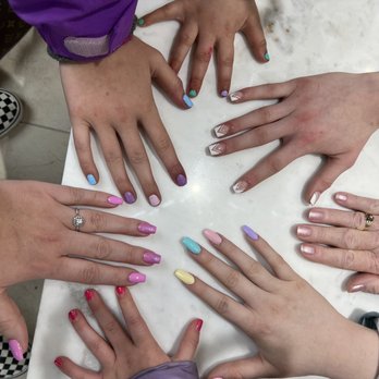 Fendii Nails & Spa - Finished designs - Nail Salons Near Me - Spokane Valley, Washington