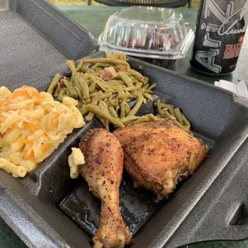Shade Tree Cafe - Roast chicken, Mac & cheese and green beans with brownie for dessert. - Diners Near Me - Broussard, Louisiana Shade Tree Cafe - Roast chicken, Mac & cheese and green beans with brownie for dessert. - Diners Near Me - Broussard, Louisiana