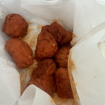 Brick Shack Pizza - Mango Habanero Boneless Chicken Wings - Pizza Near Me - Ontario, California