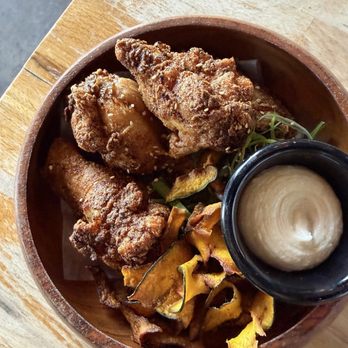 Modan Eagle Rock Ramen - Chicken Modan Wings - Asian Fusion Near Me - Los Angeles, California Modan Eagle Rock Ramen - Chicken Modan Wings - Asian Fusion Near Me - Los Angeles, California