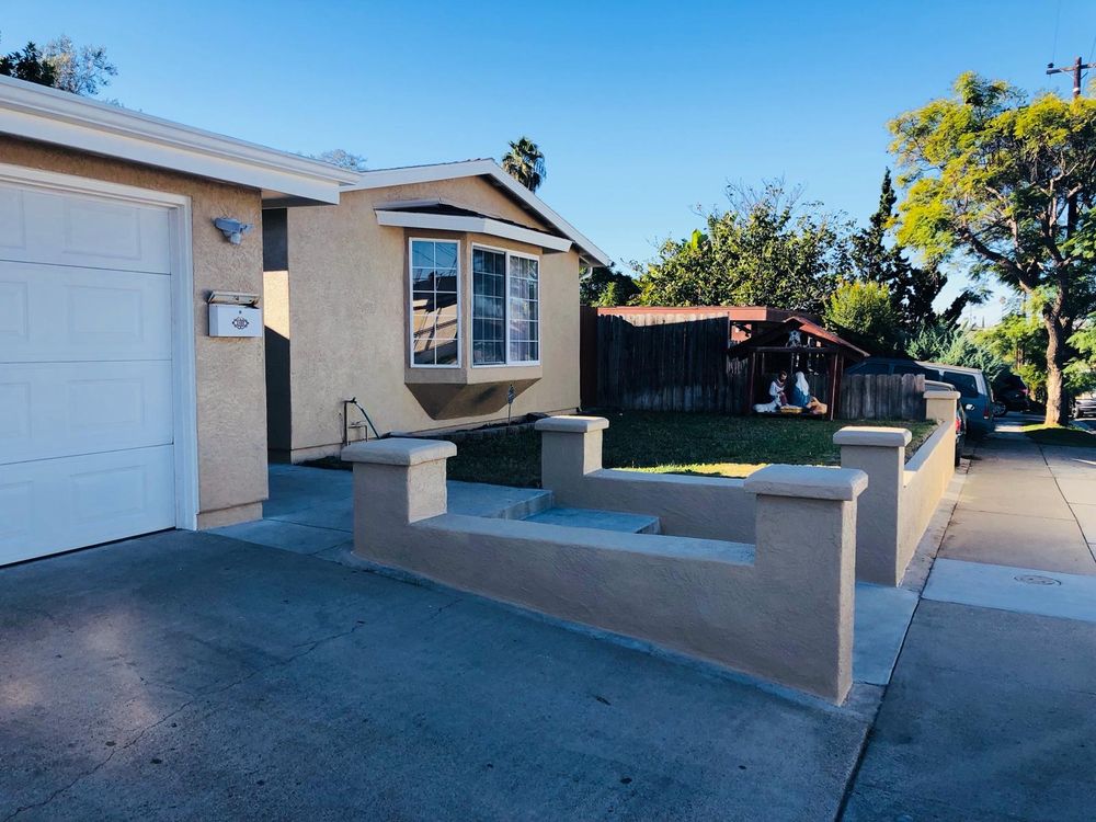 Slide of Rhino Building Solutions