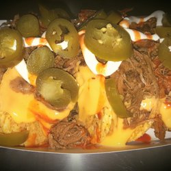 Too-N-Fro Cafe - Best brisket nachos!!