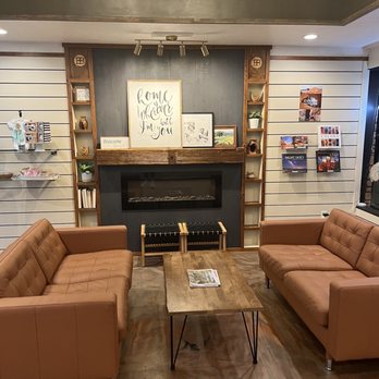 Brown Box - Chill zone - Ice Cream & Frozen Yogurt Near Me - Kanab, Utah
