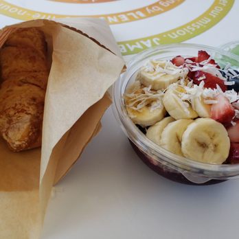 Jamba - Cheddar tomato twist and Acai Primo - Juice Bars & Smoothies Near Me - Los Angeles, California Jamba - Cheddar tomato twist and Acai Primo - Juice Bars & Smoothies Near Me - Los Angeles, California