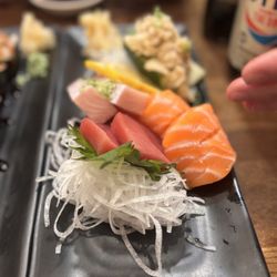 Momo Sushi - Sashimi--salmon, tuna, yellow tail, and real crap.