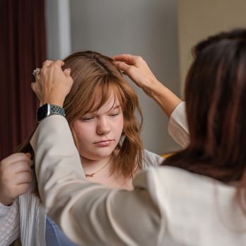 Restore Beauty Wigs - Helping Abigail style her new ToriHair wig. - Wigs Near Me - Omaha, Nebraska Restore Beauty Wigs - Helping Abigail style her new ToriHair wig. - Wigs Near Me - Omaha, Nebraska