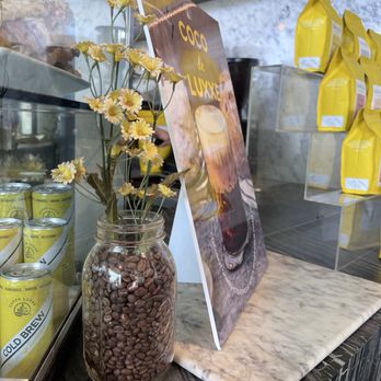 Caffe Luxxe - Coffee & Tea Near Me - Long Beach, California