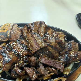 Sadies BBQ Inn - King Kalbi - Korean Near Me - Pearl City, Hawaii
