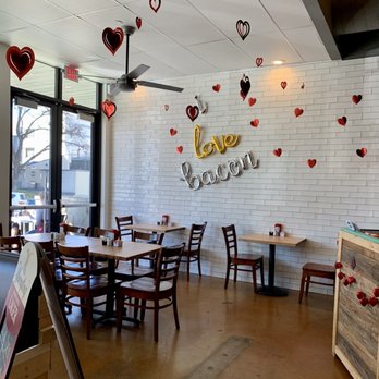 Phoebe's Diner - There are booths and tables at the 11th Street locatio - Diners Near Me - Austin, Texas Phoebe's Diner - There are booths and tables at the 11th Street locatio - Diners Near Me - Austin, Texas