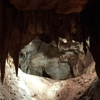 Mercer Caverns - The Fairies Grotto - Tours Near Me - Murphys, California