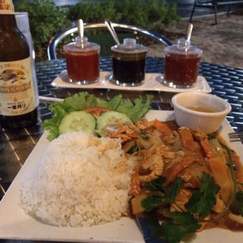 Saigon Bistro - Chicken red curry and Kirin - Vietnamese Near Me - Lakeland, Florida Saigon Bistro - Chicken red curry and Kirin - Vietnamese Near Me - Lakeland, Florida