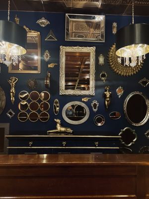 Des Lux Hotel by null