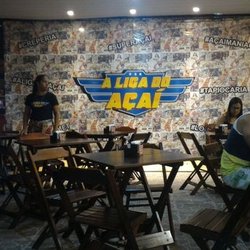 A Liga do Açaí - Espaço externo