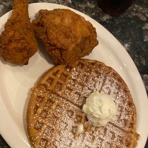 JOHNNY’S CHICKEN AND WAFFLES - 495 Photos & 390 Reviews - 3725 Main St