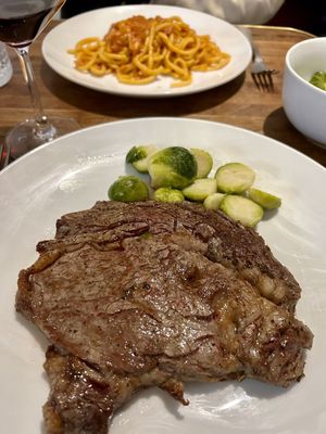 Gino’s Bottega Italiana by null