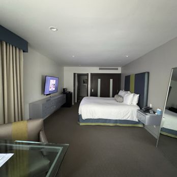 Sunset Marquis - Hotels Near Me - West Hollywood, California Sunset Marquis - Hotels Near Me - West Hollywood, California