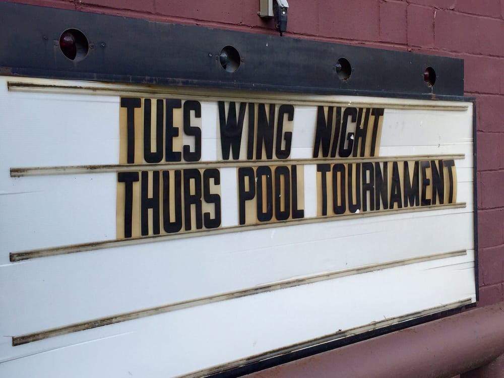 Shooter's Saloon Logo