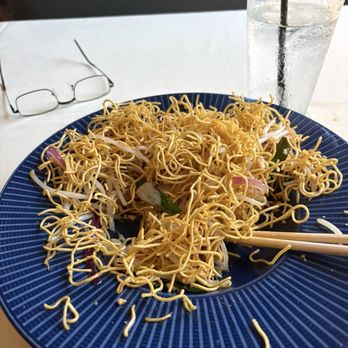 Bamboo - The remnants of my Crispy Pad Thai - Sushi Bars Near Me - Westford, Massachusetts Bamboo - The remnants of my Crispy Pad Thai - Sushi Bars Near Me - Westford, Massachusetts